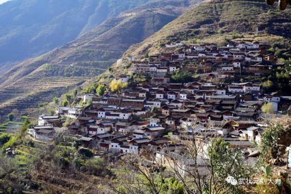 納西故事&mdash;&mdash;雲上石頭城（一）