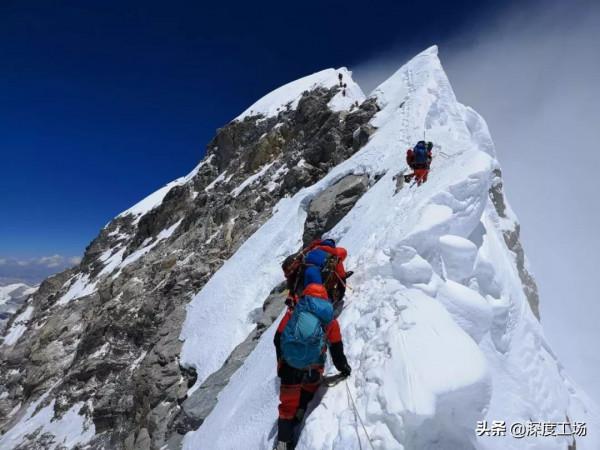 別吹外國人冒險精神了!這支中國登山隊征服無數雪山:22年零事故 別吹外國人冒險精神了!這支中國登山隊征服無數雪山:22年零事故