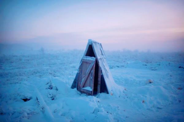 零下71.2℃！當地人怎麼生活的？上廁所要帶根棍子