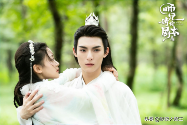 騰訊愛奇藝又“撞檔”,新劇上線僅隔1天,穿越古裝對決都市甜寵 騰訊愛奇藝又“撞檔”,新劇上線僅隔1天,穿越古裝對決都市甜寵