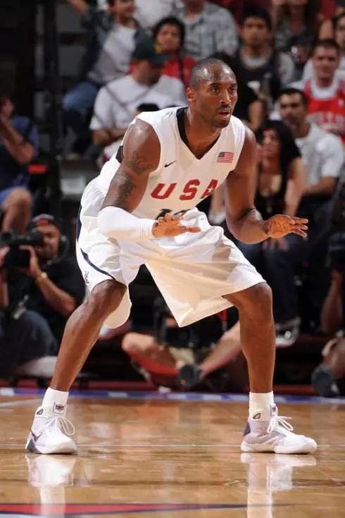 重鑄Hyperdunk榮光？多款配色曝光，耐克的誠意之作，吊打國產？