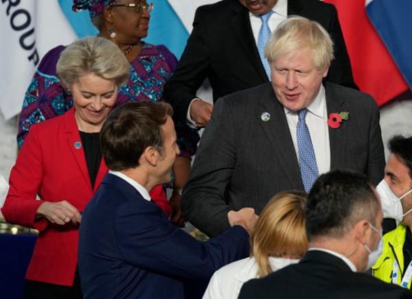 11月2日,美監視中國衛星,印軍在邊境舉行作戰演習,法對英讓步 11月2日,美監視中國衛星,印軍在邊境舉行作戰演習,法對英讓步