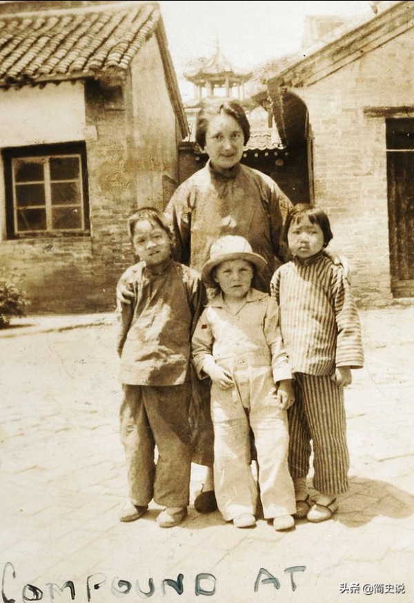 英國傳教士艾偉德，成為100多個孤兒的外國母親，後加入中國國籍
