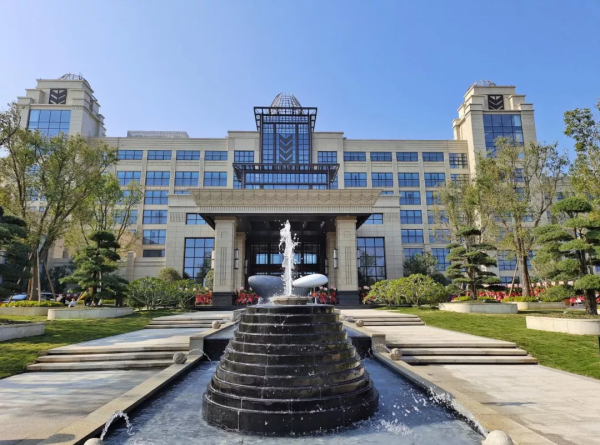 全新開業奢華酒店-從化雲嶺湖酒店，海鮮刺身自助晚餐&plus;養生泉