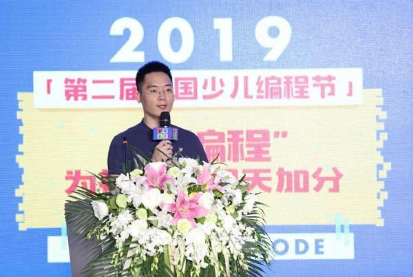 90后王峰：憑“最強大腦”走紅，我和老婆都是“腦王”