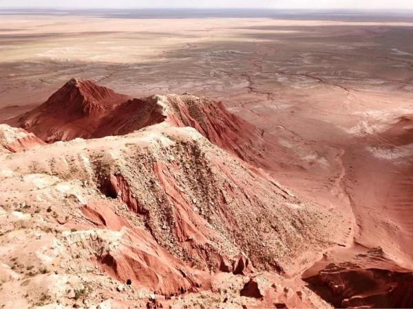 北京-烏蘭哈達火山