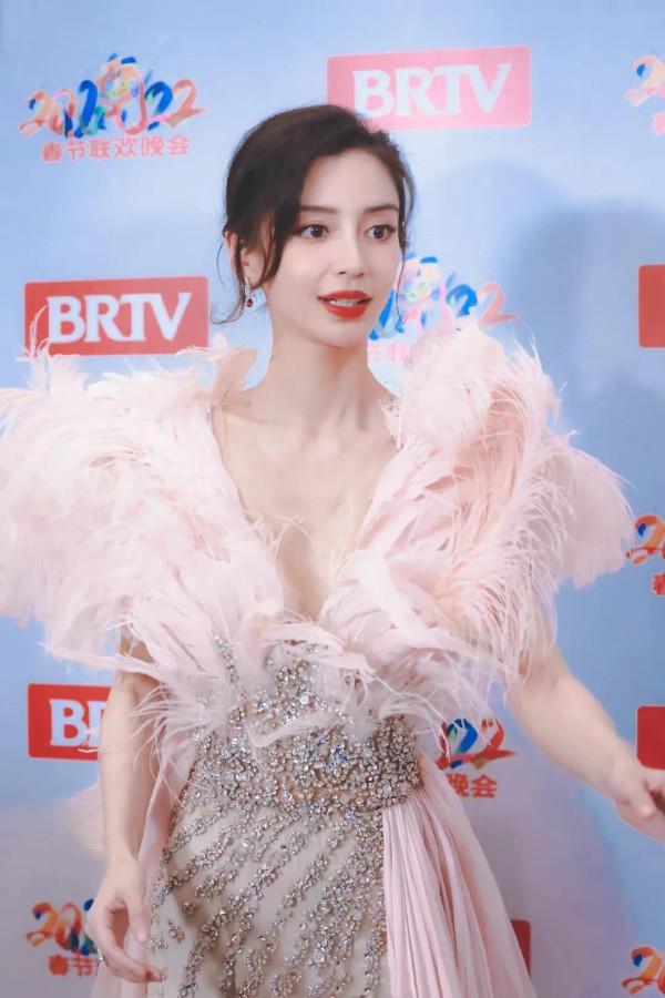 Angelababy 成北京臺2022春晚代言人