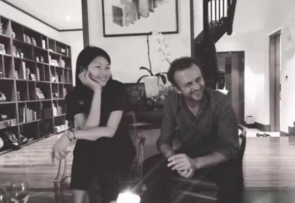 超模呂燕：被身邊人嫌棄，嫁法國貴族後被寵成公主，兒子成她驕傲