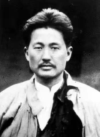 尋淮洲：紅軍最年輕的戰將，20歲當軍長，21歲當軍團長，22歲犧牲