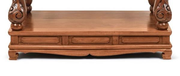 前年一例2300萬，今秋黃花梨供桌再現巴黎