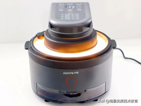 無需放油,​酥脆可口,一口一個停不下來!還非常健康哦 無需放油,​酥脆可口,一口一個停不下來!還非常健康哦