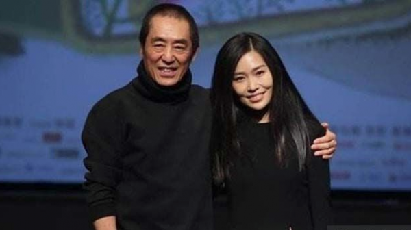 張藝謀的岳母：陪女兒陳婷走過“地下”10年，她的婚姻我最放心