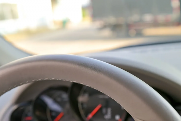 年均不足6000km，一流的成色與實力，這樣的二手Cayenne太少見