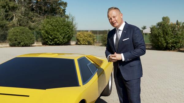 蘭博基尼汽車公司參加第18屆汽車風格設計大賽