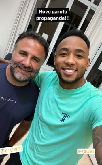 武漢隊拉斐爾合照發文！到底啥意思…