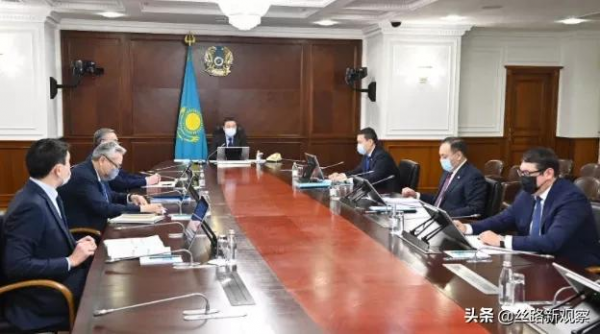 哈薩克新冠感染率降低九成多 馬明指示繼續保持防疫措施