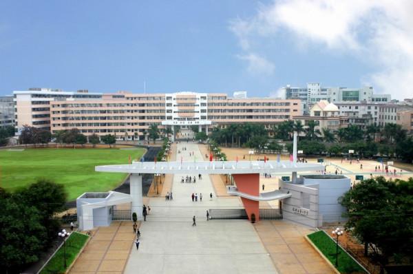 定了！合浦一中將搬遷到這裡，佔地173畝，投資3億元，72個班