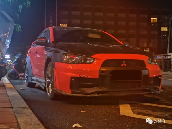 老爸用EVO荼毒兒子玩改裝，有這樣的老爸到底該哭還是該笑