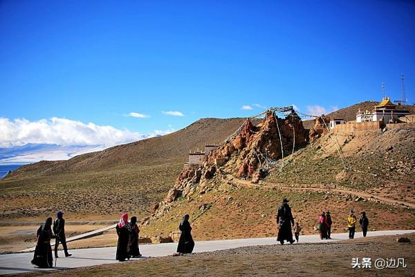 藏地“聖湖”瑪旁雍措，世界上最高的淡水湖