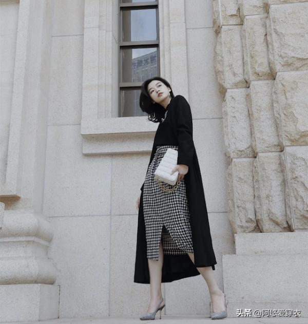 今年建議你穿“大衣+呢子裙”,提氣質又顯高階,輕鬆打造秋冬美 今年建議你穿“大衣+呢子裙”,提氣質又顯高階,輕鬆打造秋冬美