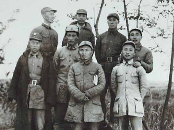 1987年，鄧小平為何緊急任命74歲的洪學智，讓他去中央軍委工作？