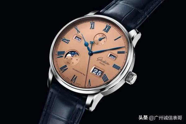 粉嫩新面登場:Glashütte Original參議員卓越萬年曆腕錶 粉嫩新面登場:Glashütte Original參議員卓越萬年曆腕錶