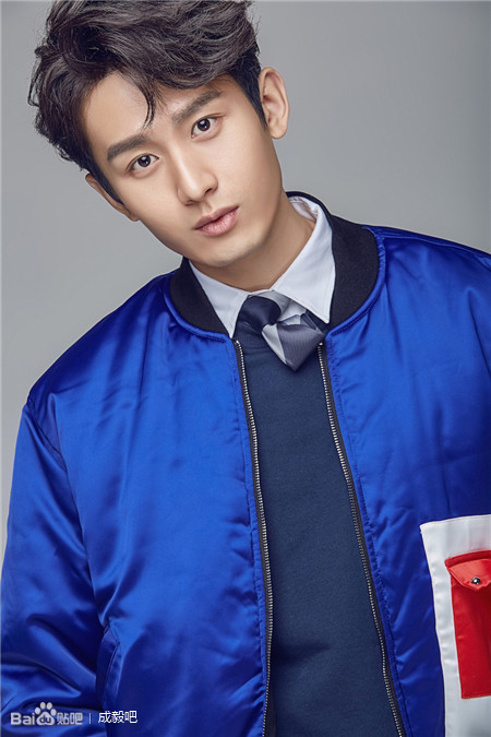 成毅從青澀陽光的男生到肌肉男的蛻變 成毅從青澀陽光的男生到肌肉男的蛻變