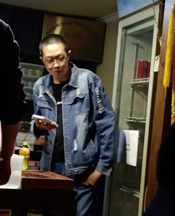 青年相聲演員韓禹崢去世，年僅23歲，師父趙立同等發聲哀悼