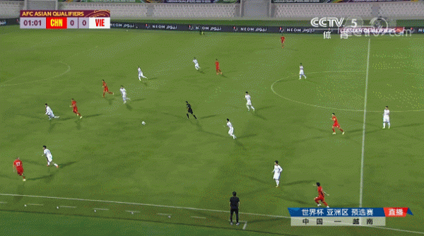 12強賽-國足3-2越南奪首勝 張玉寧破僵局武磊2球+讀秒絕殺 12強賽-國足3-2越南奪首勝 張玉寧破僵局武磊2球+讀秒絕殺