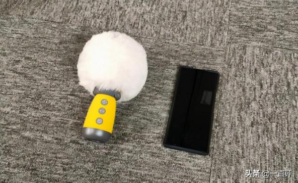 聽歌 錄歌 嗨歌全都有，唱多多小雪人音響麥克風體驗