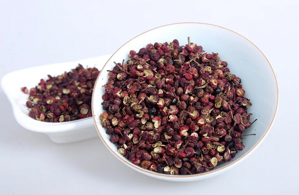 胡博士說中藥｜溫裡藥的功效、適應證、注意事項，你需要知道這些