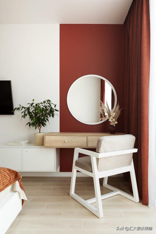 沒想到這麼大膽的配色,裝修完後效果卻很不錯,有顏有品又有個性 沒想到這麼大膽的配色,裝修完後效果卻很不錯,有顏有品又有個性