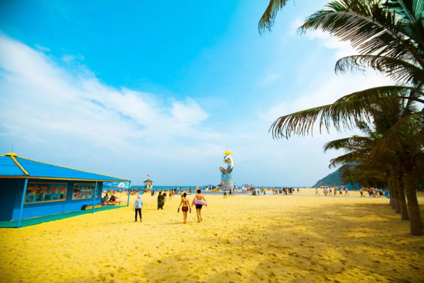 南國的樹葉，北國的白雪，這麼美的季節，怎忍心辜負？出發吧