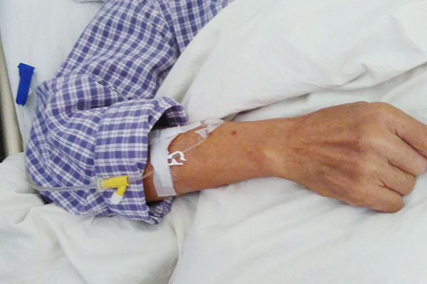 老年斑的誘發因素有哪些？為什麼有的人老了以後，不長老年斑？