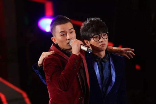 趙麗穎新劇《野蠻生長》男主改歐豪，網友：把王一博換回來