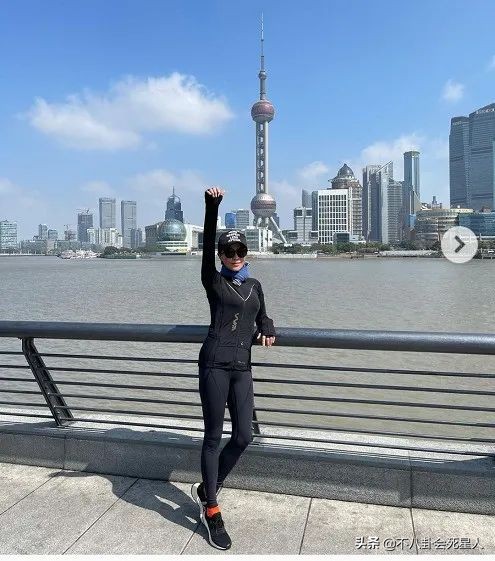 8位祖籍內地的港臺藝人，有人晚年落葉歸根，有人每年回內地祭祖