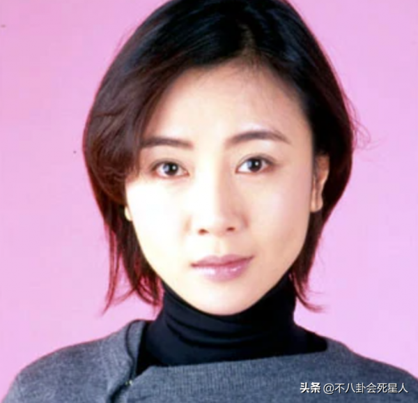 無濾鏡、無美顏的珍貴大頭照，這十位TVB女星，誰醜誰美一目瞭然