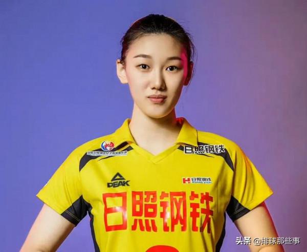 三年替補磨練迎蛻變，女排世青賽冠軍二傳用表現為自己正名