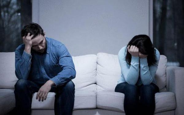 蜂王漿,是子宮肌瘤的“催化劑”嗎?婦產科醫生:2物,請少吃 蜂王漿,是子宮肌瘤的“催化劑”嗎?婦產科醫生:2物,請少吃