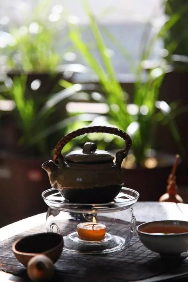 散文:泡一壺清茶,靜靜品味人生 散文:泡一壺清茶,靜靜品味人生