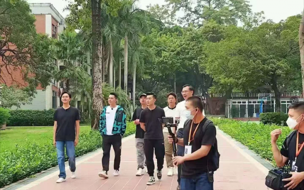 危房也能賣1.2個億? 危房也能賣1.2個億?