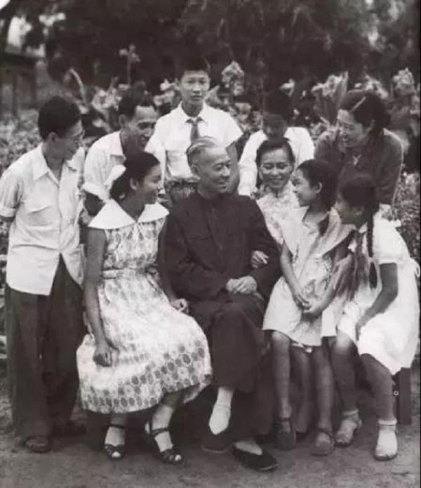 2020年劉少奇長女在京逝世，因疫情取消追悼會，遺願是捐出遺體