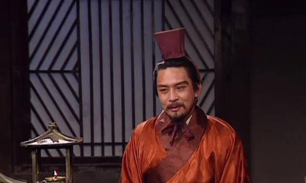 郭嘉：孫策不足懼也，輕而無備，性急少謀，他日必死於小人之手