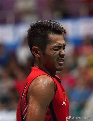 高遠球打不好除規範動作外,還要掌握這些關鍵點 高遠球打不好除規範動作外,還要掌握這些關鍵點