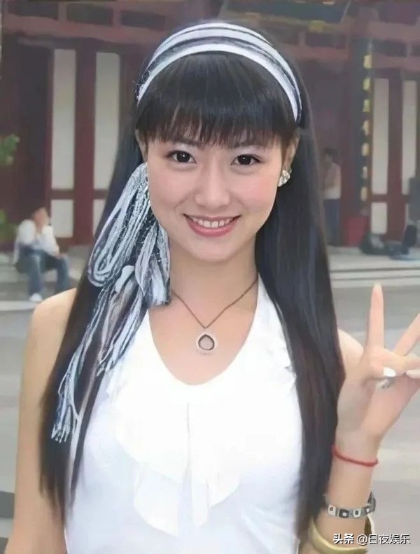 白冰：以為嫁給愛情，誰知遭遇騙婚？怦然再心動，卻又遇渣男