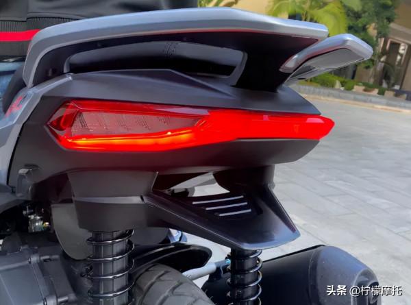 又一款跨界ADV踏板車即將上市 又一款跨界ADV踏板車即將上市