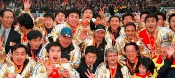 盤點奪得中超聯賽與足協盃冠軍的外籍教練們,裡皮和斯科拉里領銜 盤點奪得中超聯賽與足協盃冠軍的外籍教練們,裡皮和斯科拉里領銜