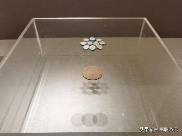 漢EV自駕新疆,木壘博物館最有意思的是錢幣按照朝代分別給你展現 漢EV自駕新疆,木壘博物館最有意思的是錢幣按照朝代分別給你展現