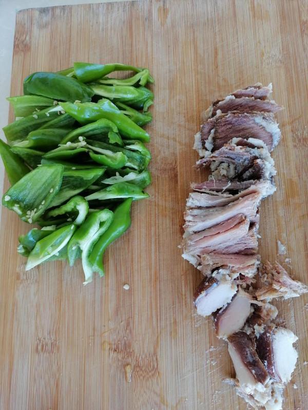 不是臘肉卻可以與臘肉媲美——雲南婆婆的愛