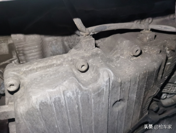 不到20萬買臺10年的保時捷boxster，看到底盤連檢測師都驚了